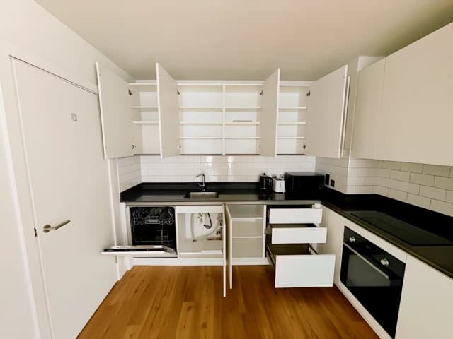1 Bedroom 1 bathroom
