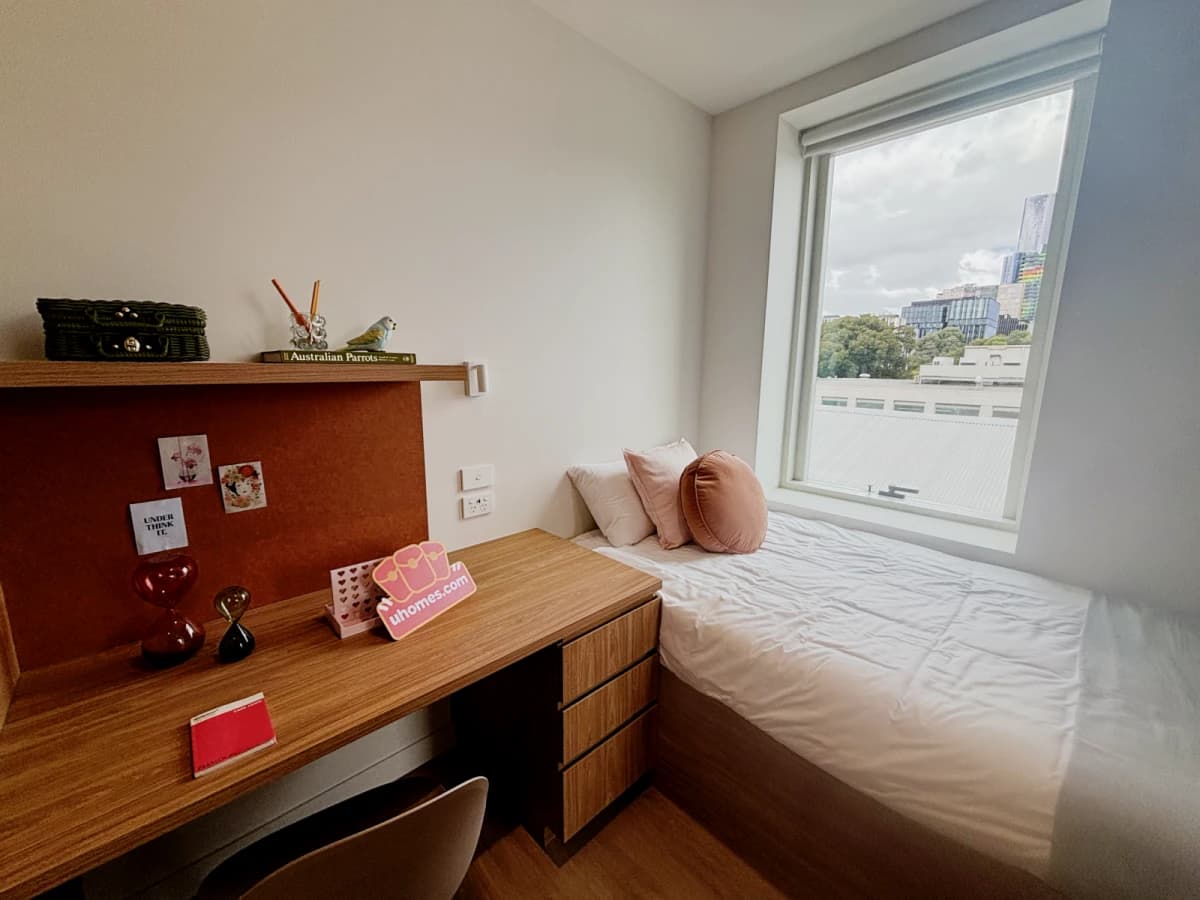 Journal Campus House image