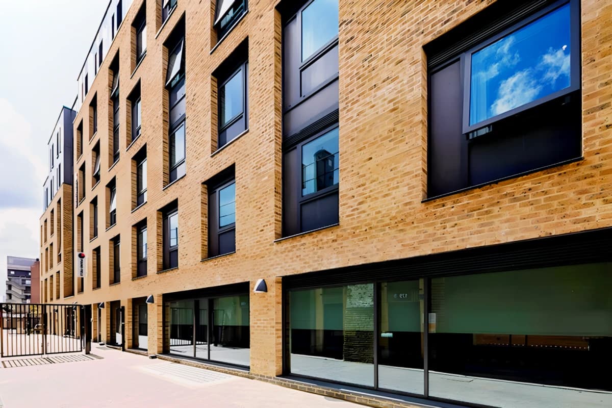 Gob Westminster Residence