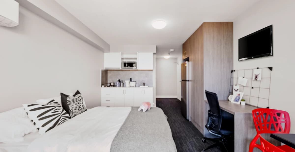 Castle Dulwich Hill image