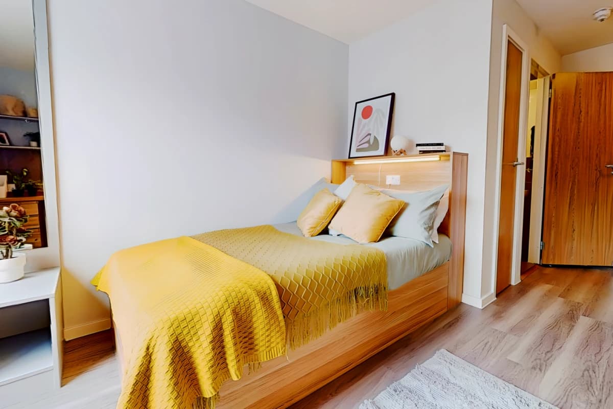 Gob Sterling Court (Wembley) image