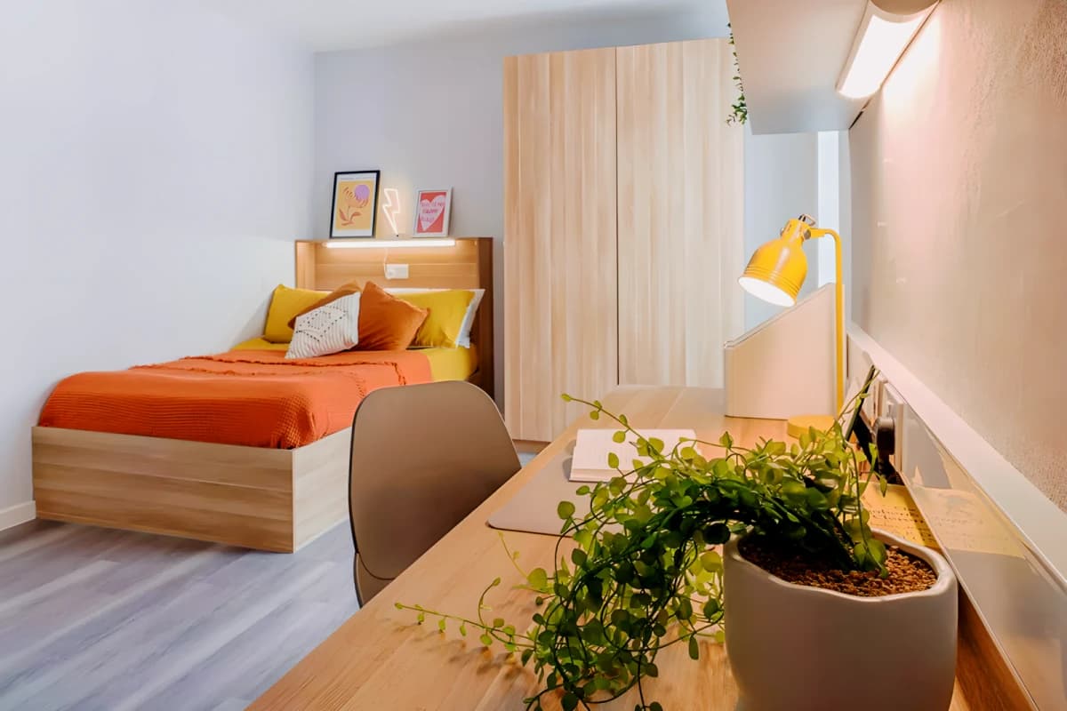 Gob Sterling Court (Wembley) image