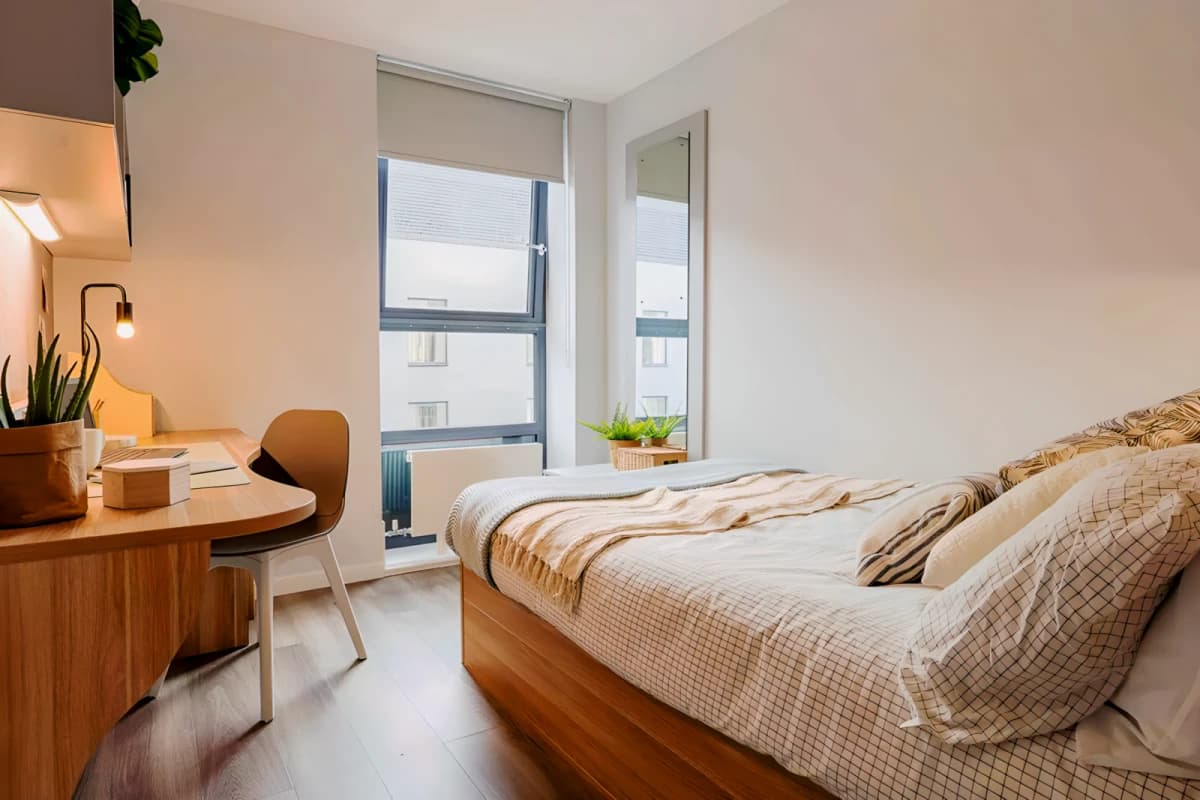 Gob Sterling Court (Wembley) image