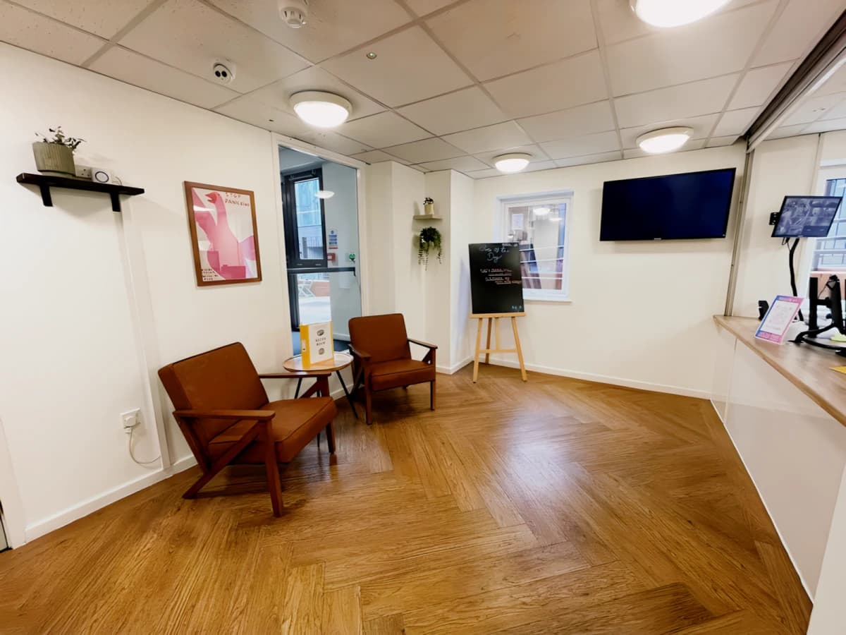 Apollo Court image