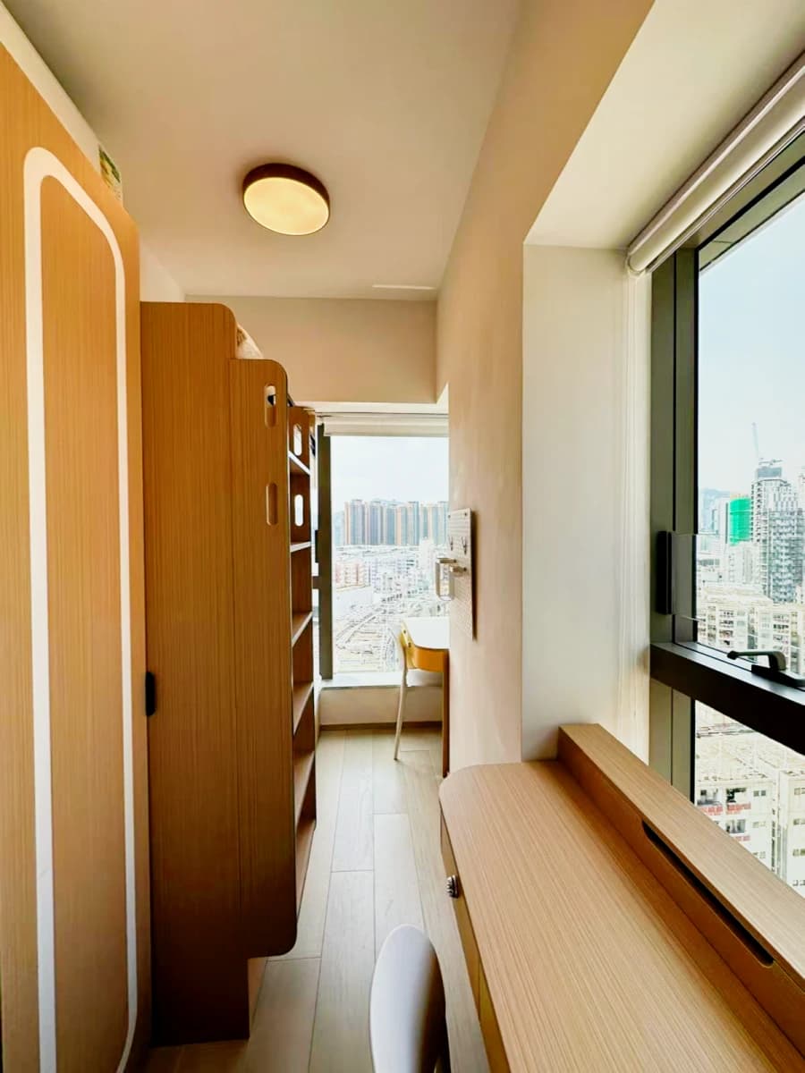 dwell Ho Man Tin image