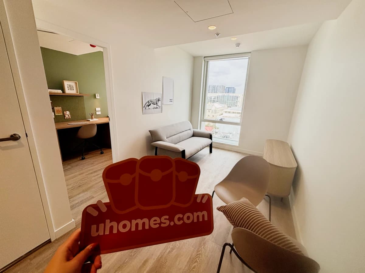 Journal Campus House image
