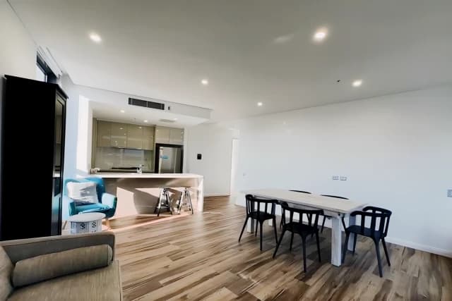 3 bed 2 bath*238