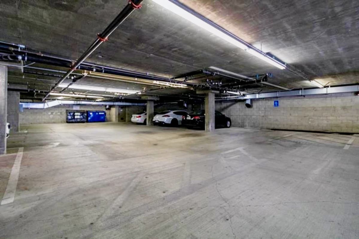 1241 West 37th Place image