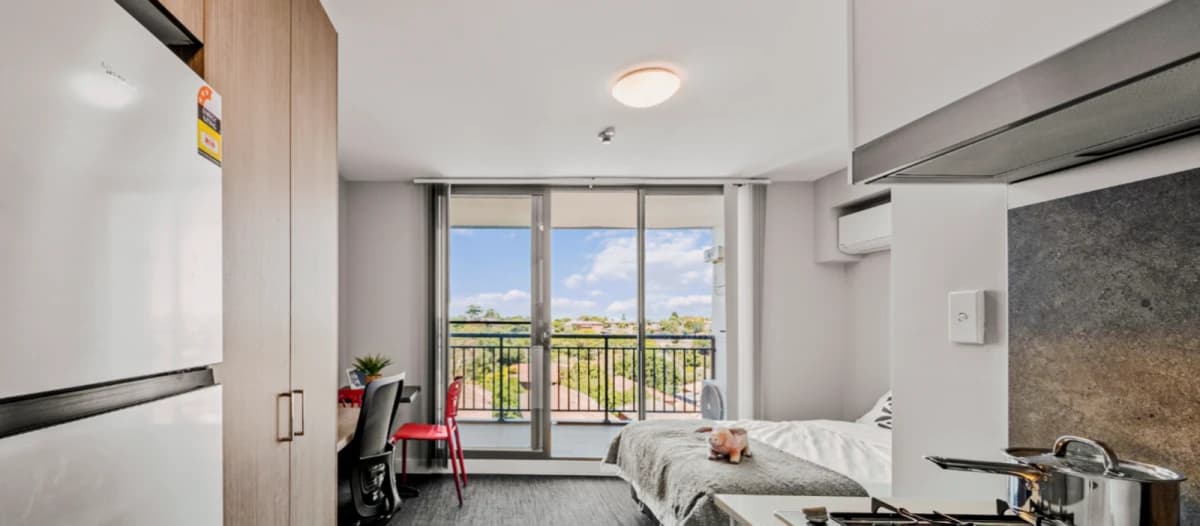 Castle Dulwich Hill image 2