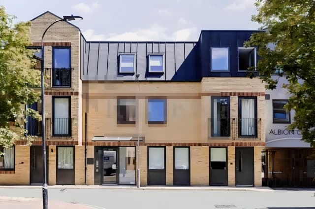 RL-Albion Court, Albion Place, W6