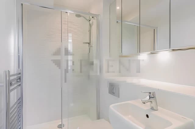 1 Bedroom 1 Bathroom