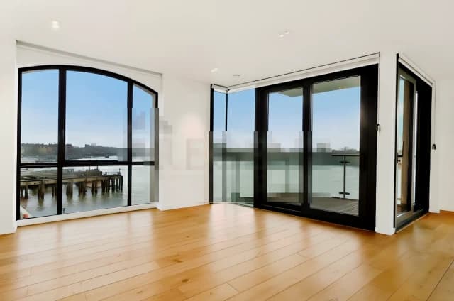 2 Bedroom 3 Bathroom Flat 6