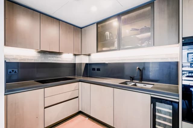 1 Bedroom 1 Bathroom