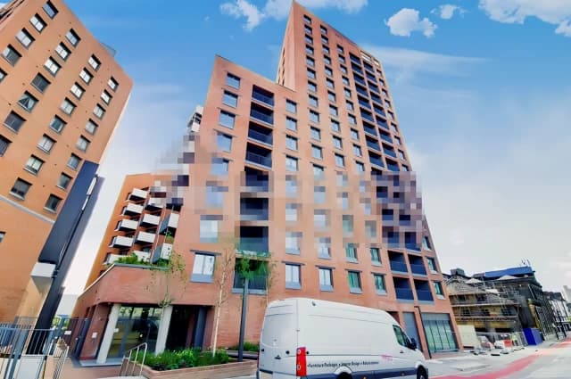 RL-Skyline Apartments, Makers Yard, E3 image 2