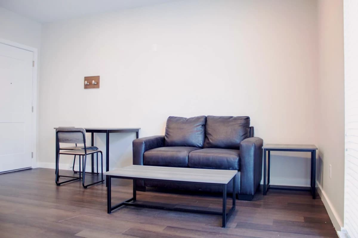 510 E. White Street, Champaign, IL 61820 image