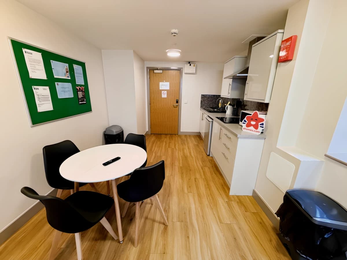 Britannia Study Hotel – Brighton image