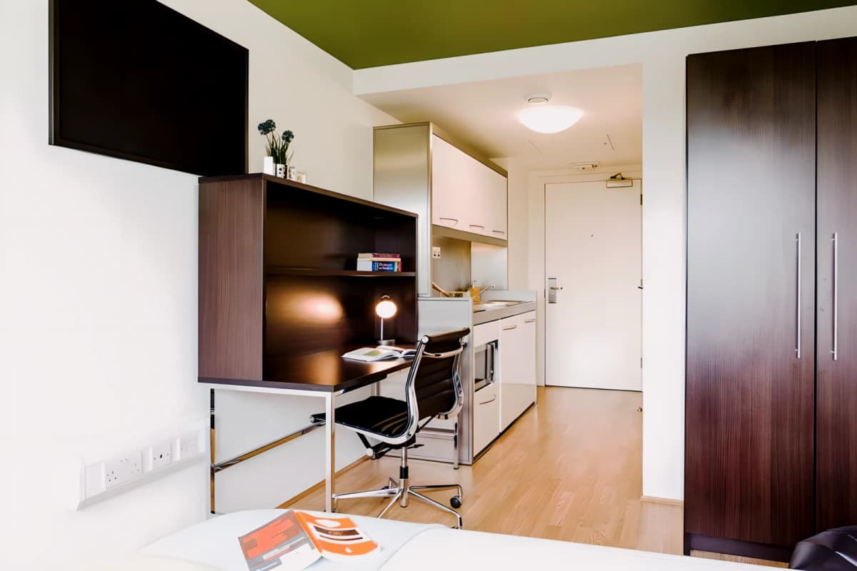 Lit Portobello Residence image