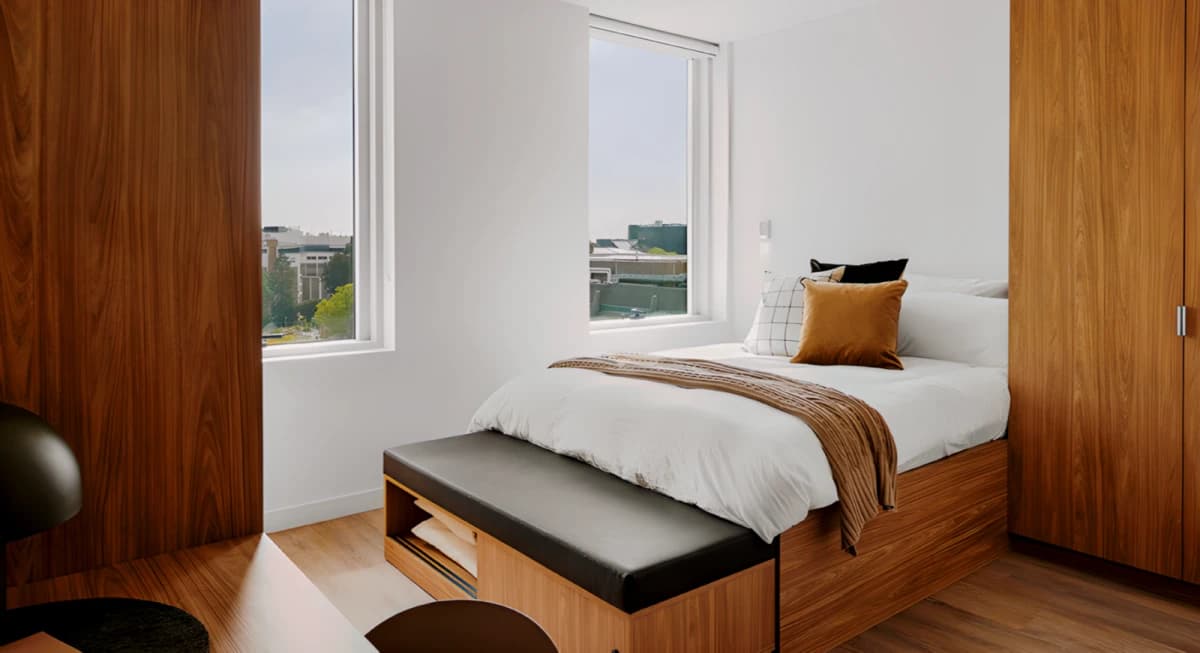 Journal Campus House image