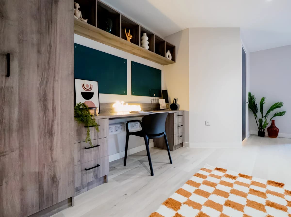 Crown Place image