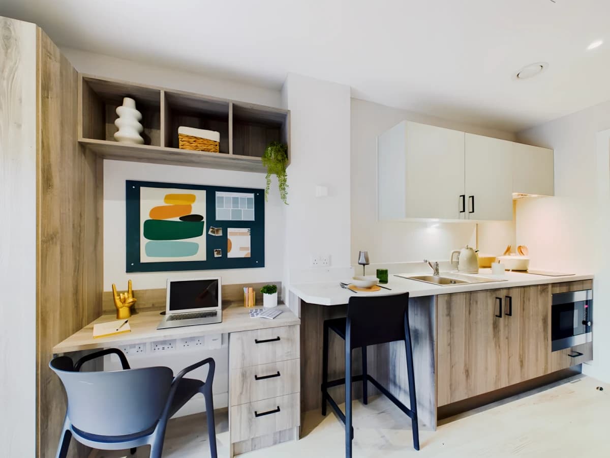Crown Place image