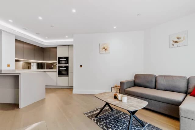2 Bedroom 2 Bathroom