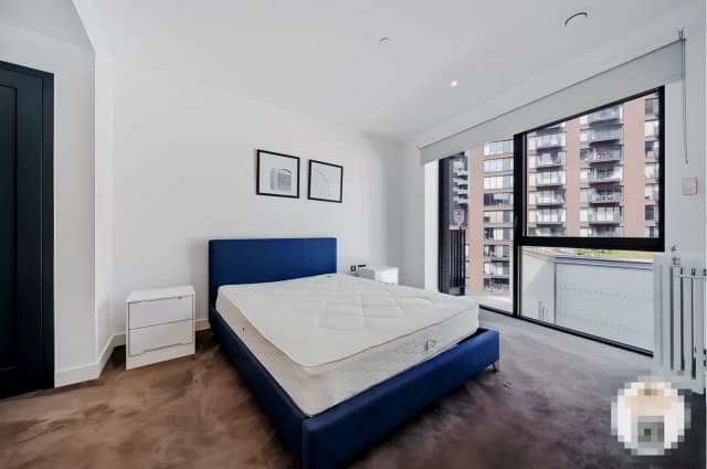 1 Bedroom 1 Bathroom Flat805