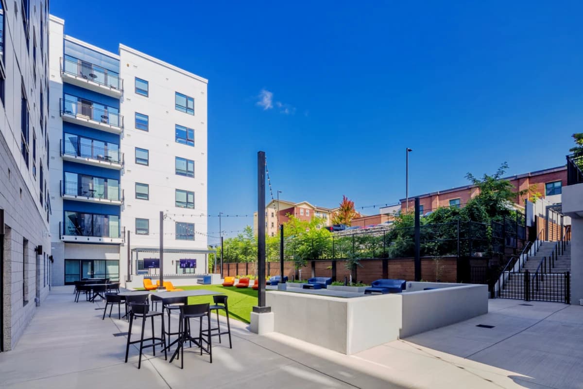 Outdoor Features