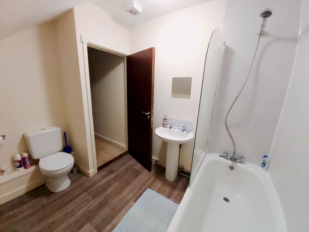 39 Harrow Road image