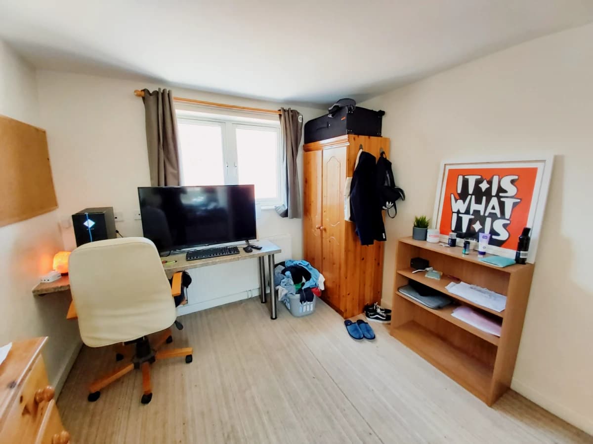 39 Harrow Road image