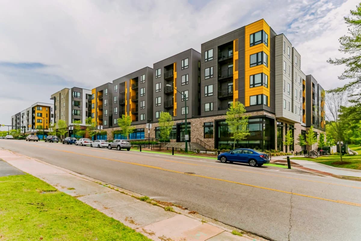Currently Midtown William & Mary image 3
