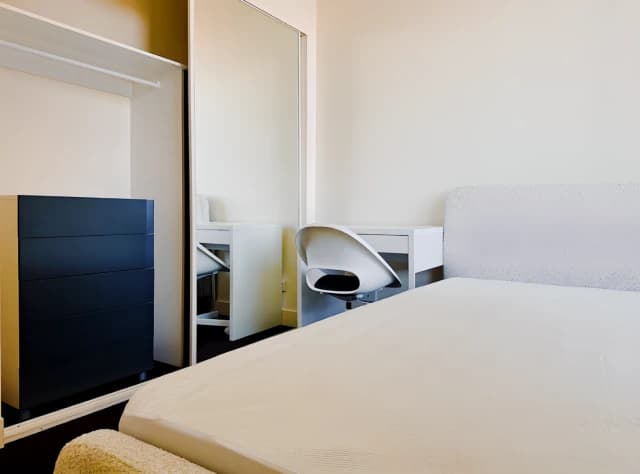 Little Secondary Bedroom