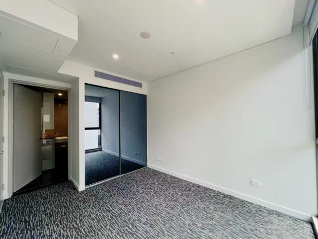 2 bed 2 bath