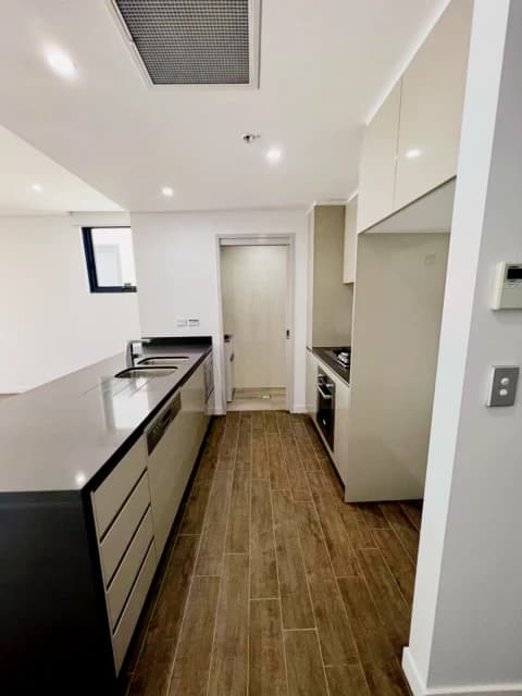 2 bed 2 bath with study
