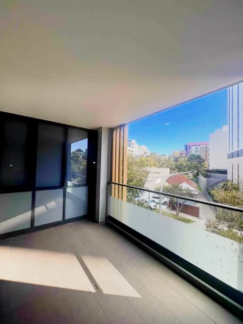 2 bed 2 bath with study