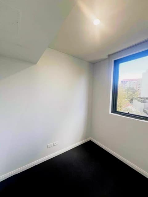 2 bed 2 bath with study