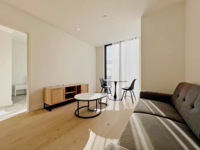 2 Bedroom 2 Bathroom
