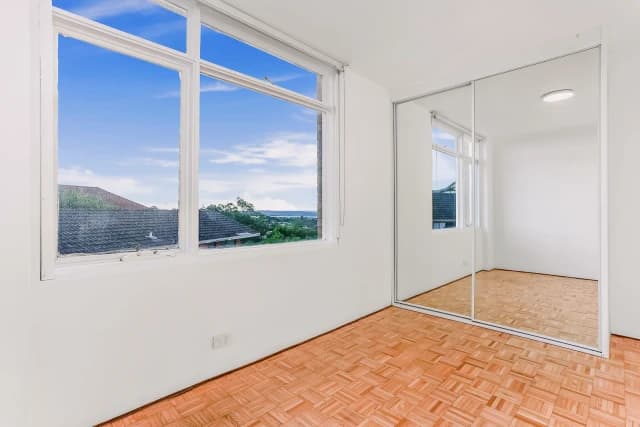 3Bedrooms, 2Bathrooms
