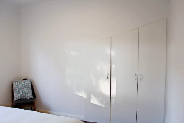 2Bedrooms, 1Bathrooms