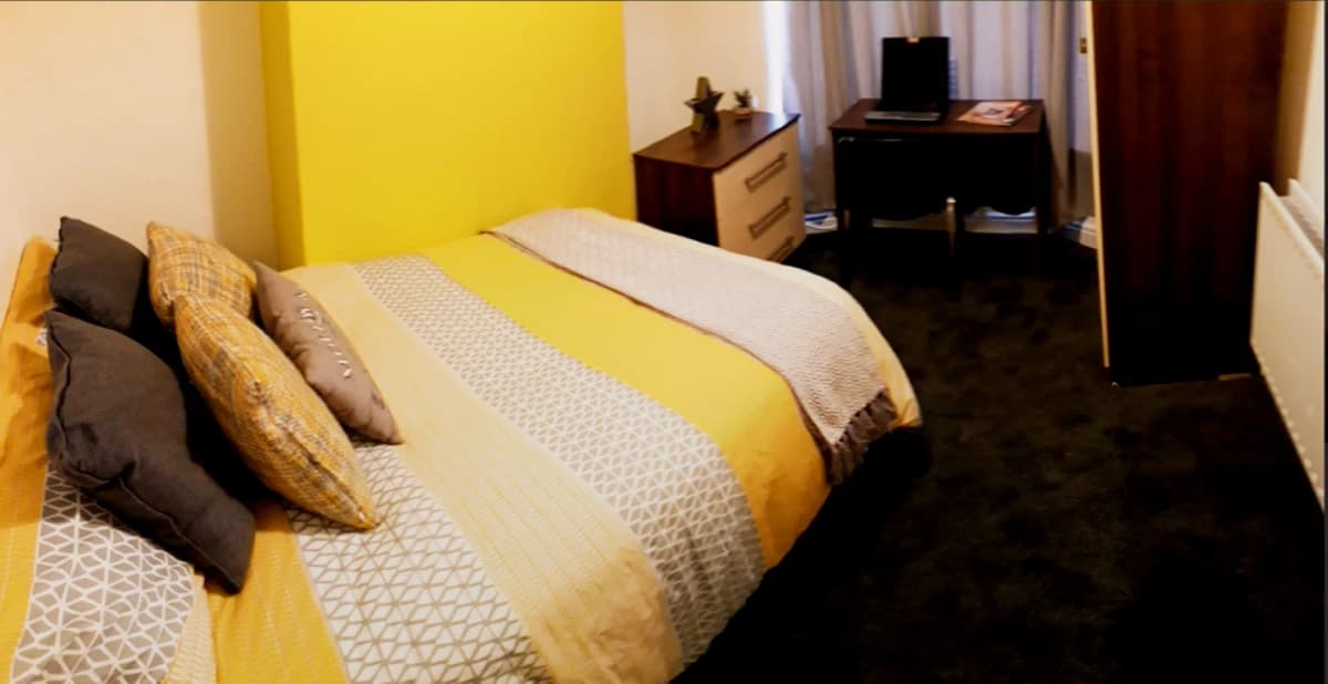Ground floor Non En-suite