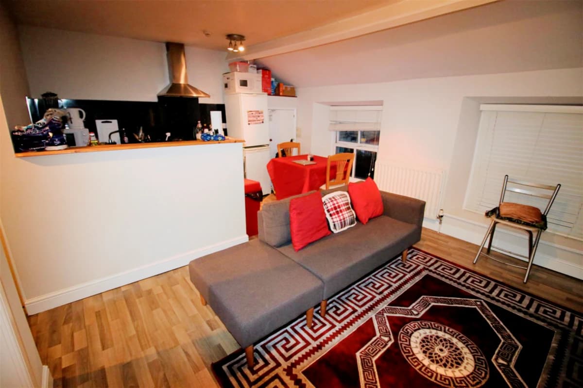1 Bed 1 Bath