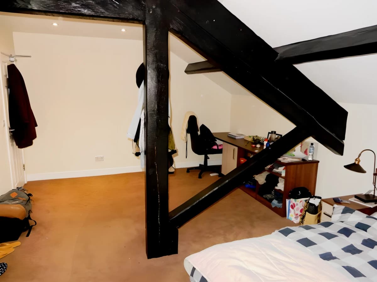3 Bed 1 Bath