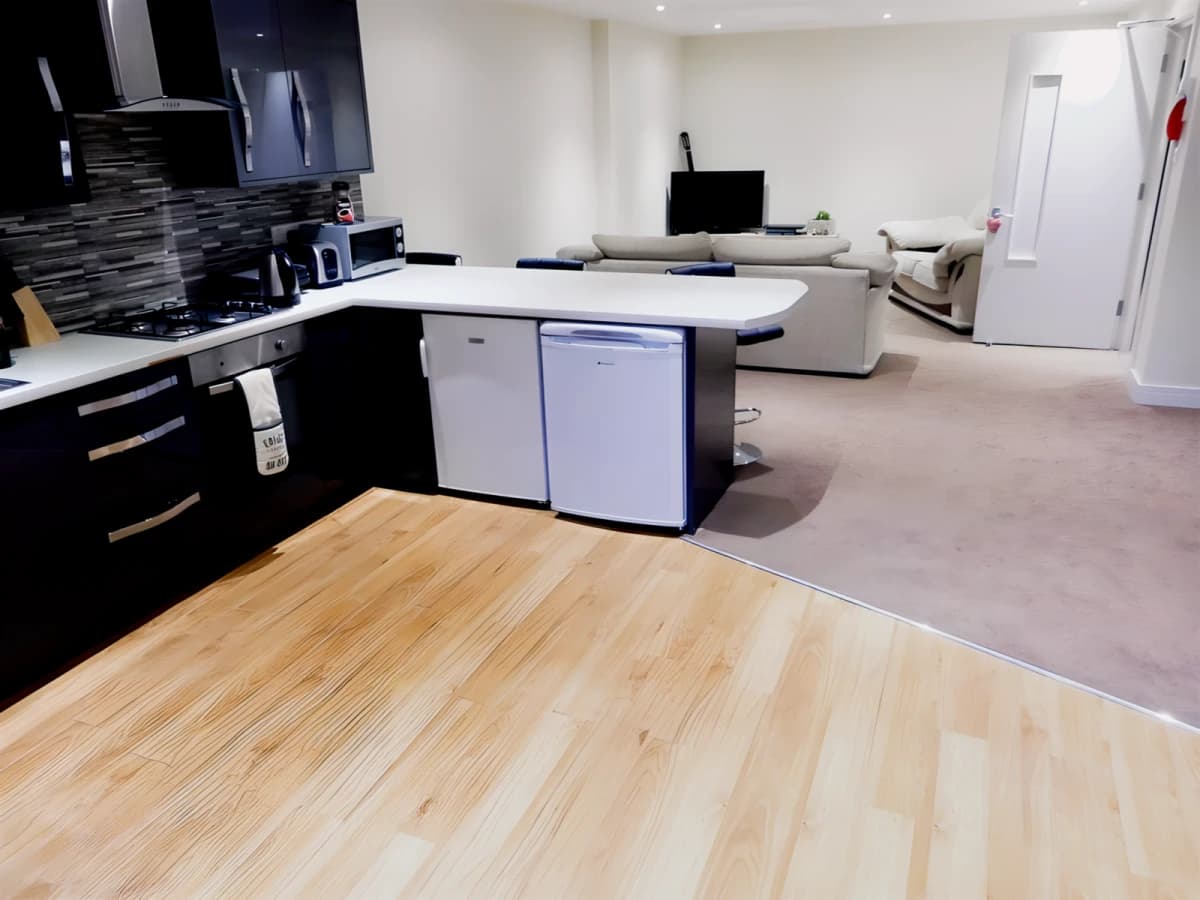 4 Bed 1 Bath
