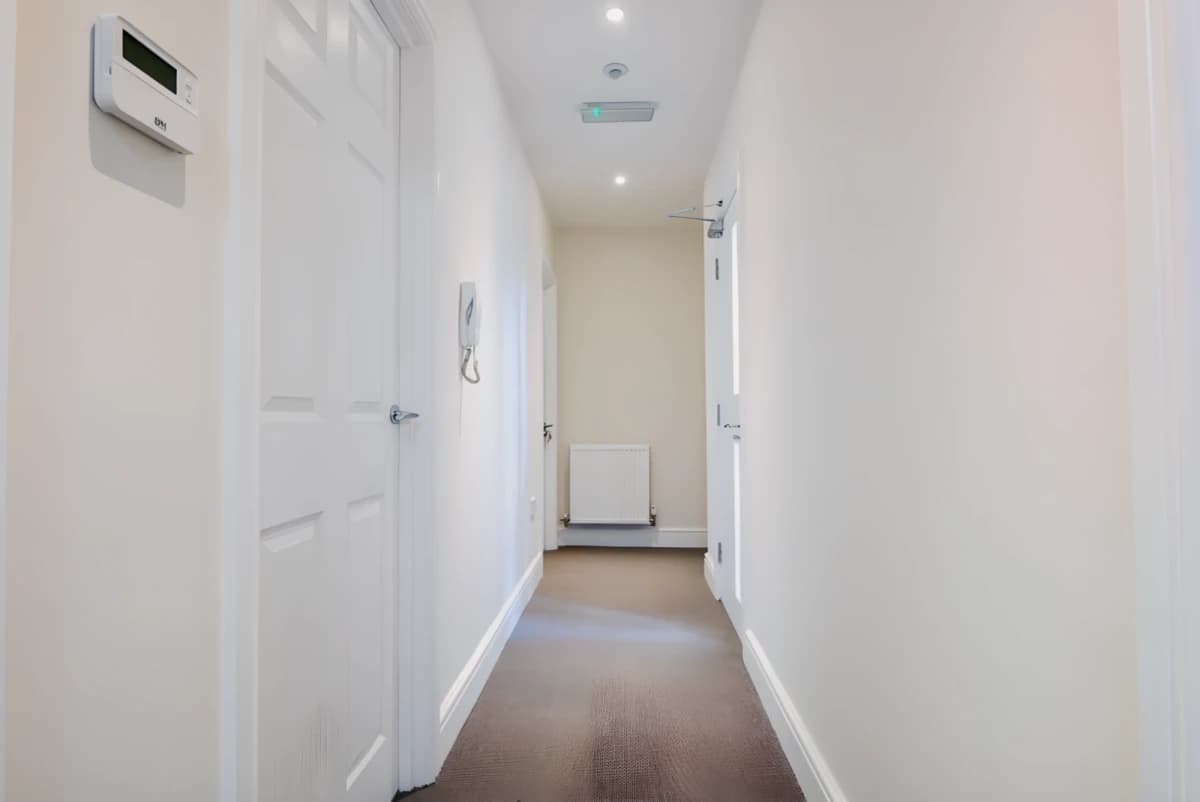 4 Bed 4 Bath