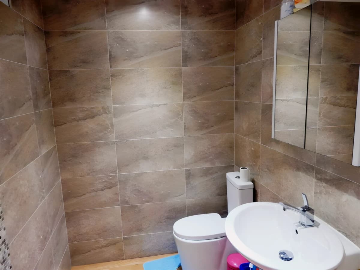 4 Bed 1 Bath