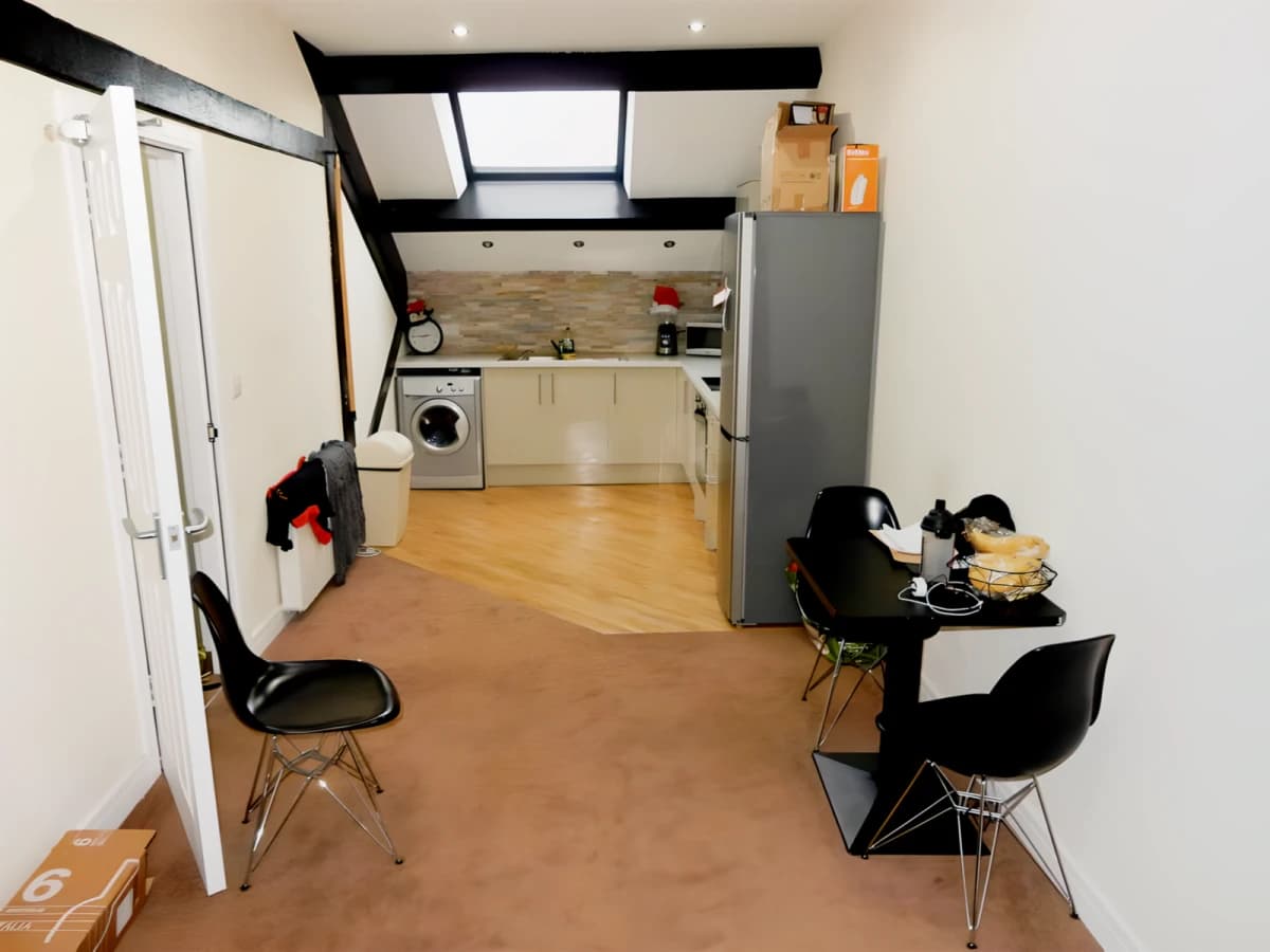 3 Bed 1 Bath