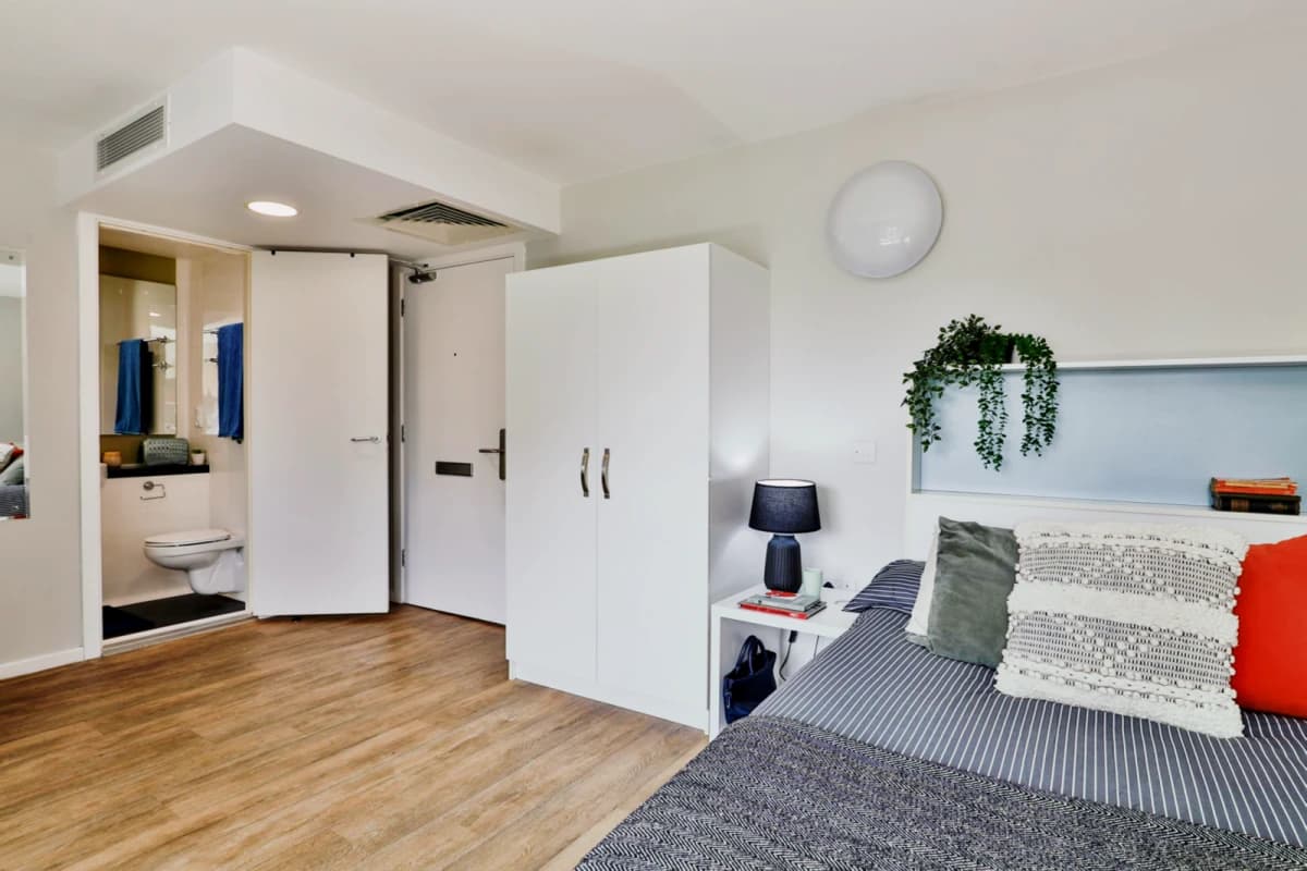 Classic Studio - Ground Floor