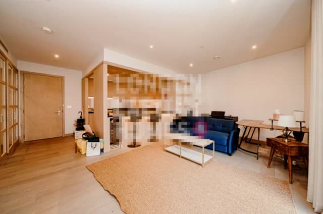 2 Bedroom 2 Bathroom Flat 31