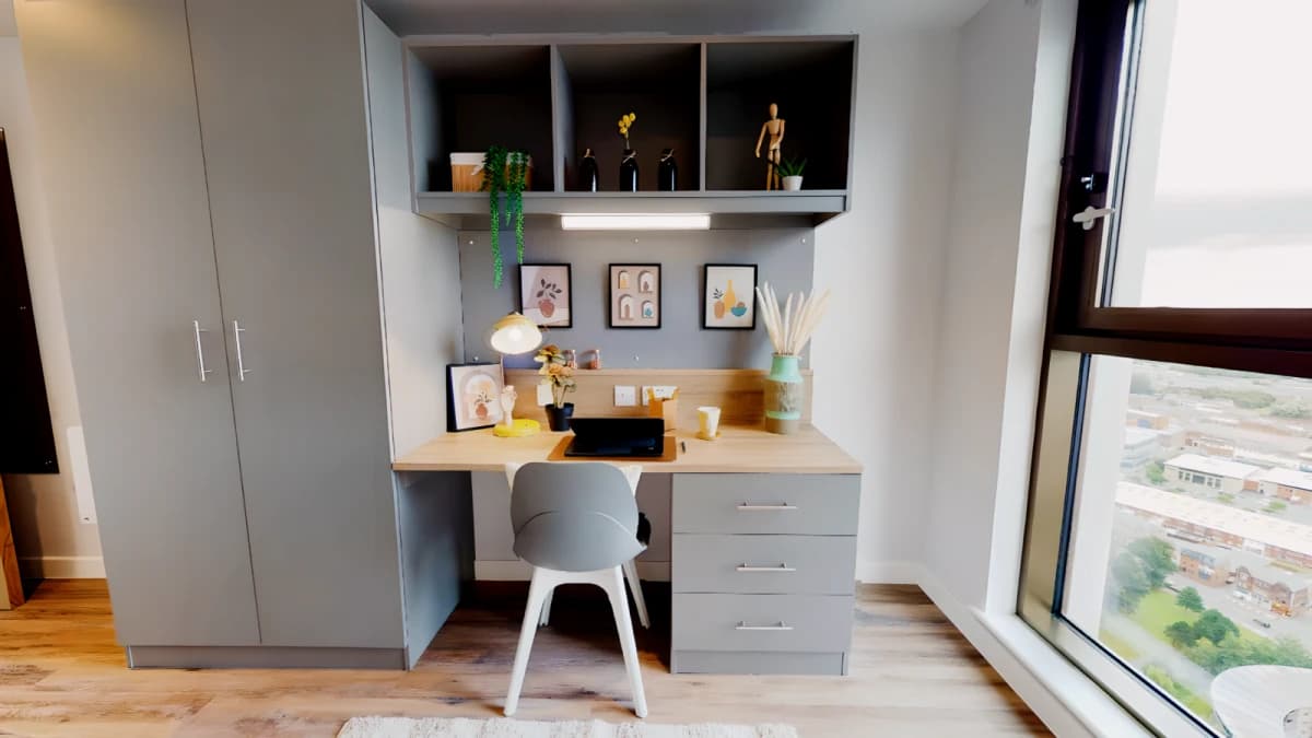 iQ Altus House image