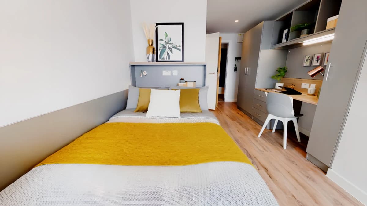 iQ Altus House image