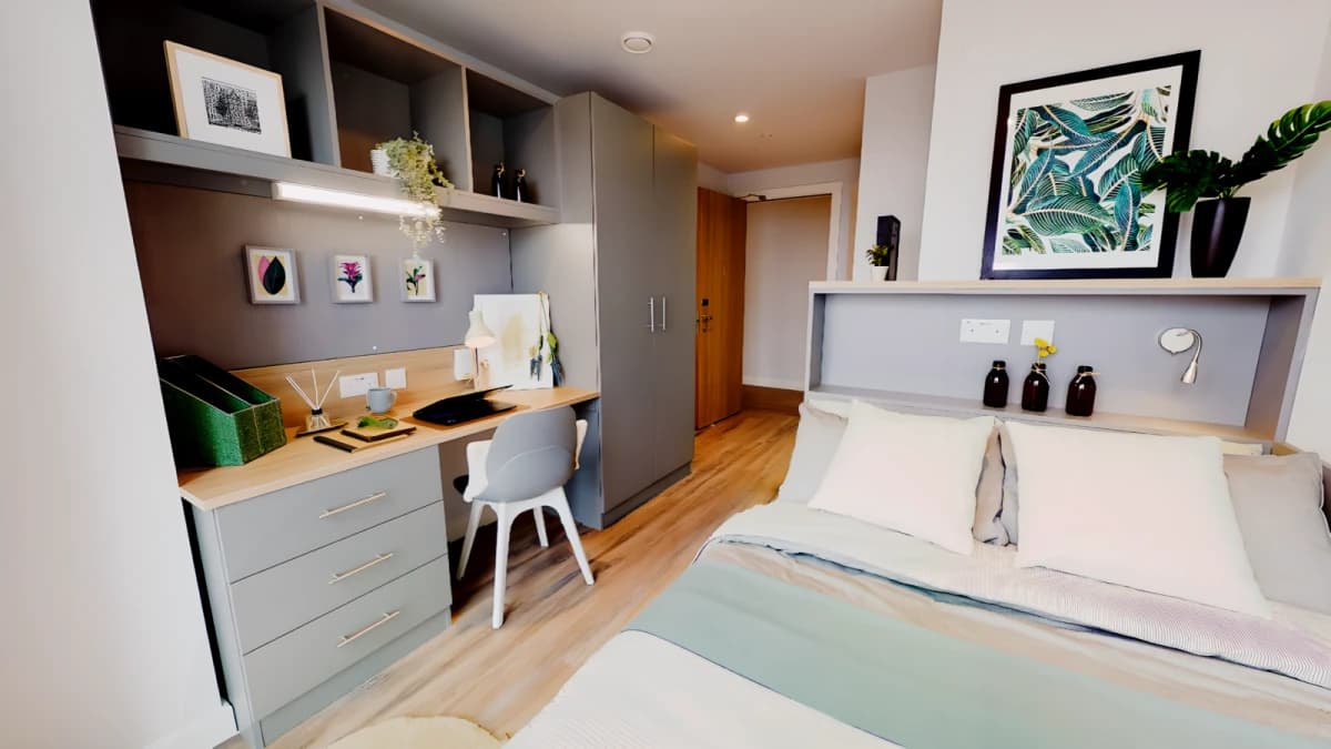 iQ Altus House image